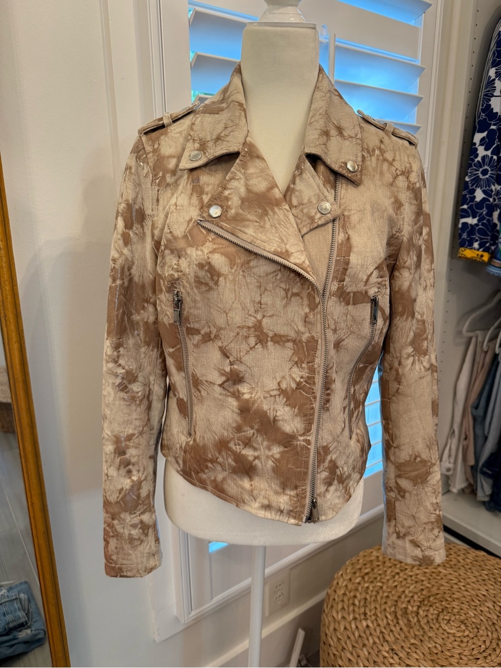 Love Token Tie Dye Faux glossy Leather Moto Jacket Taupe Beige Size Medium